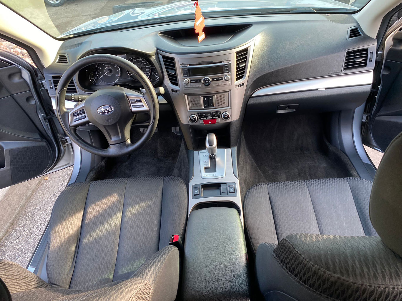 Spotless-Auto-Detailing-Seat-Shampooing-After